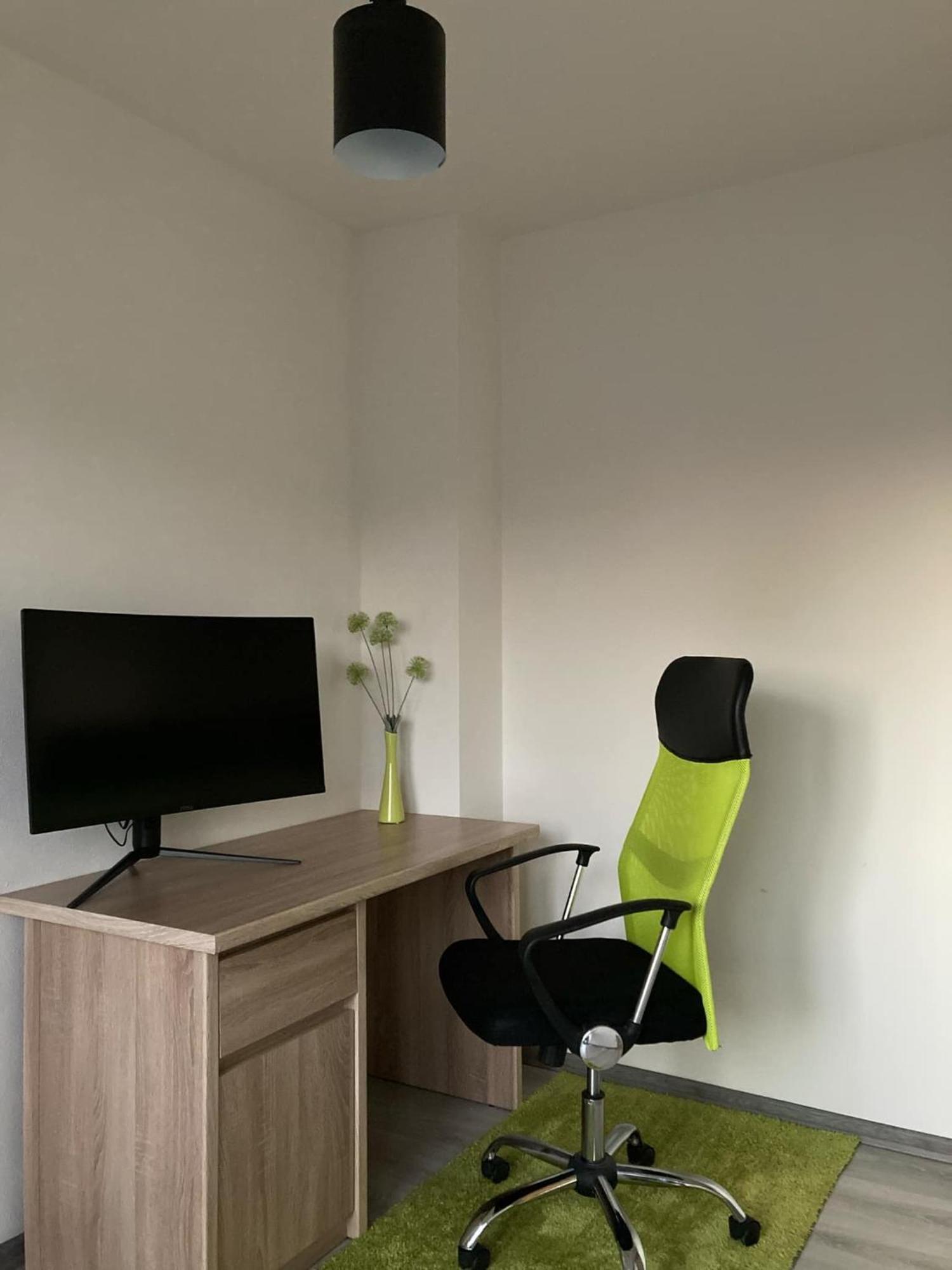 Tranquille Inn Apartment Kysucke Nove Mesto Екстериор снимка