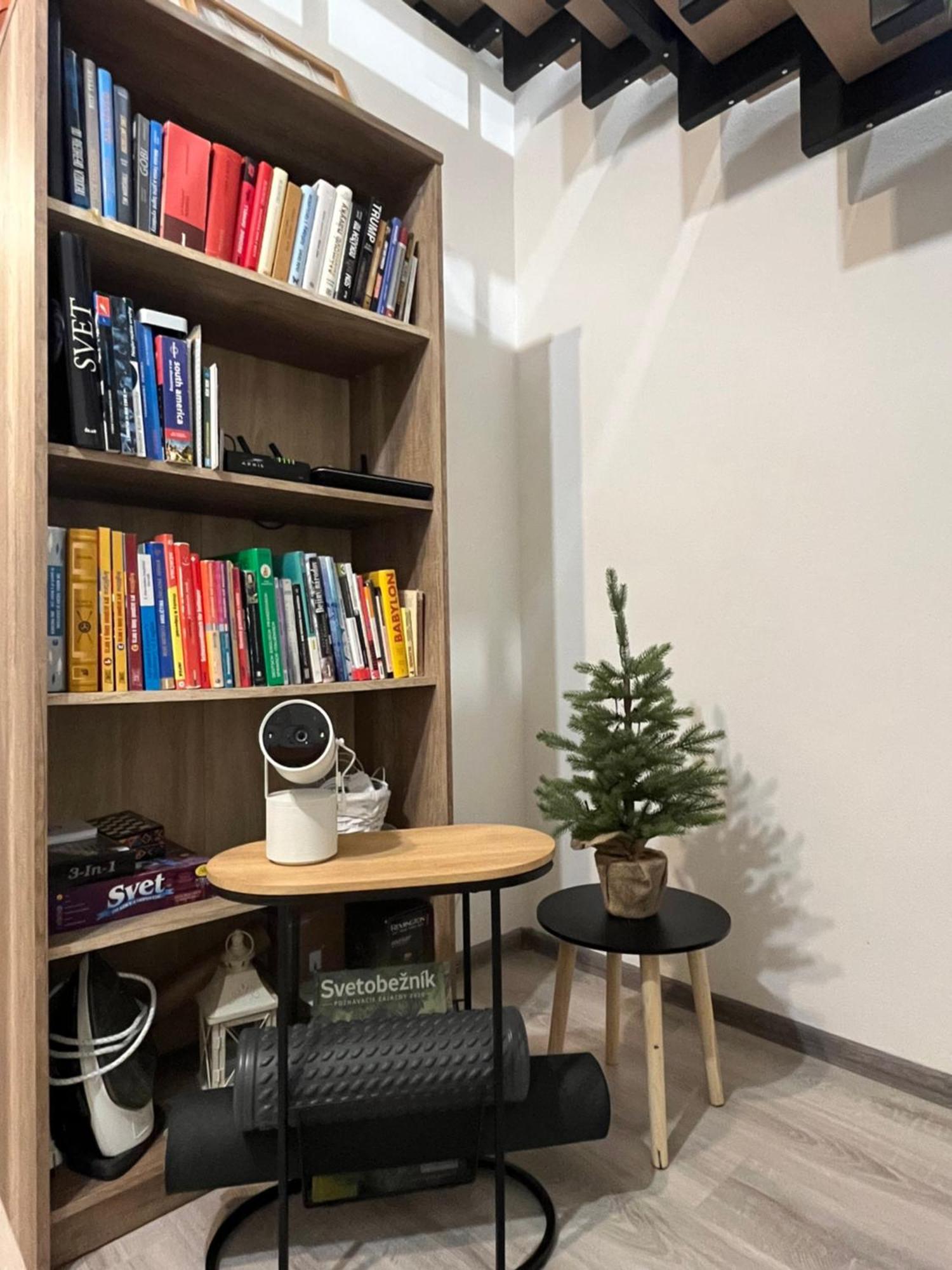 Tranquille Inn Apartment Kysucke Nove Mesto Екстериор снимка